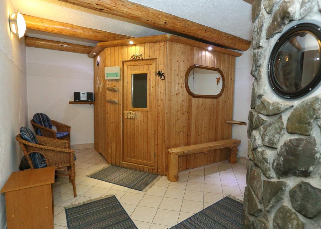 Pensjonat Tara Jeleśnia Extérieur photo