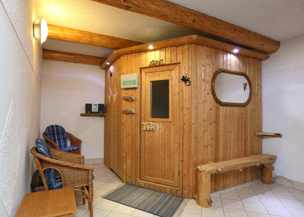 Pensjonat Tara Jeleśnia Extérieur photo
