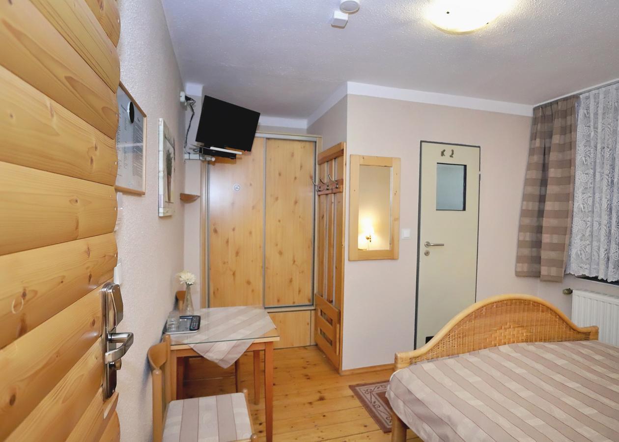 Pensjonat Tara Jeleśnia Extérieur photo