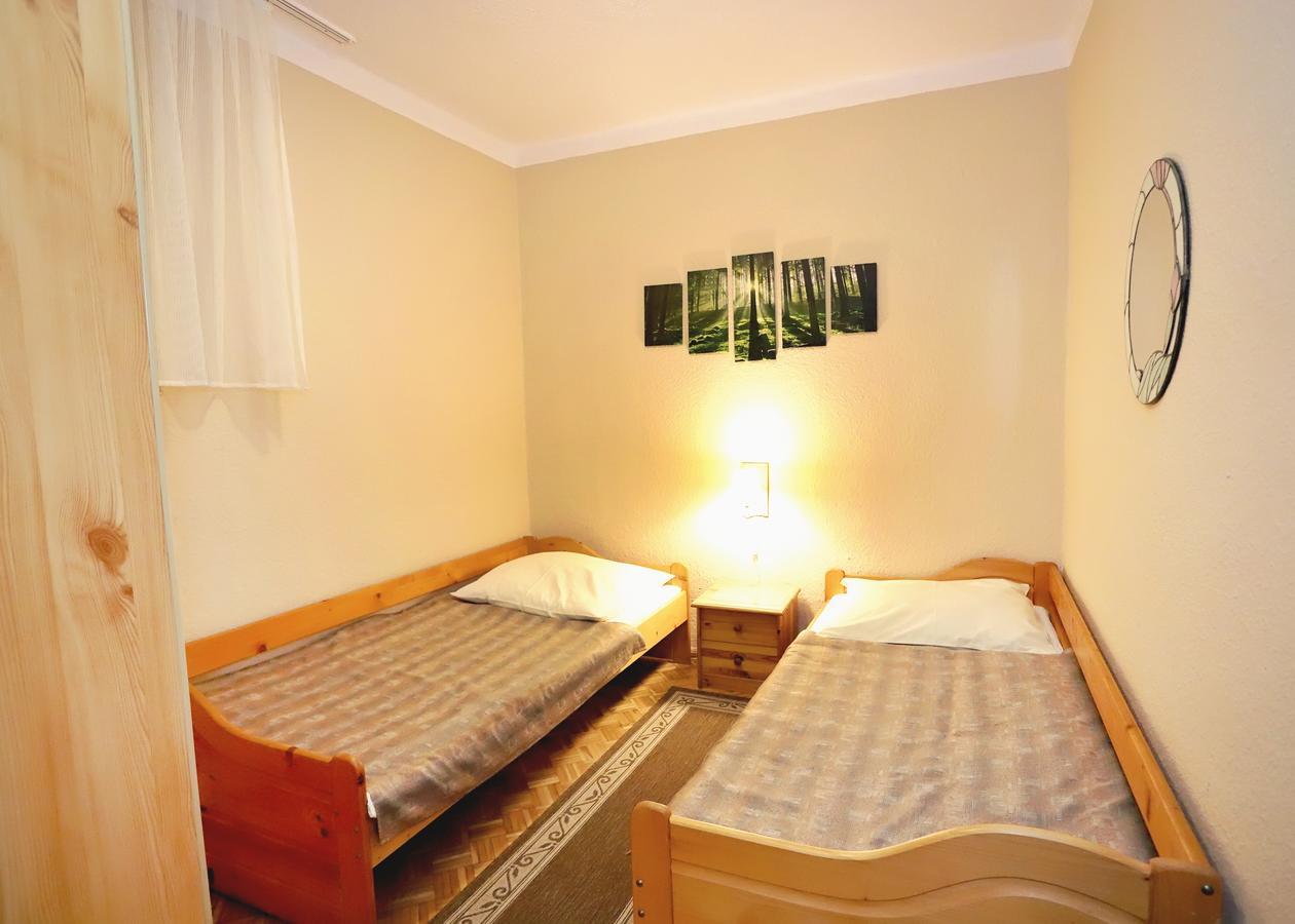 Pensjonat Tara Jeleśnia Extérieur photo
