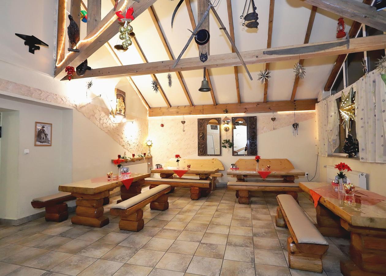 Pensjonat Tara Jeleśnia Extérieur photo